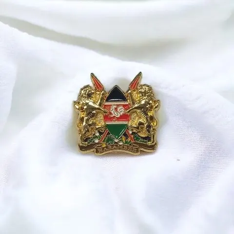 Gk Small 3D Kenya Coat of Arms Lapel Pin – Gold Finish, National Emblem Badge for Formal…